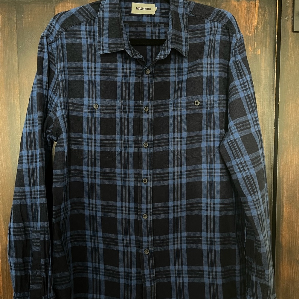 Taylor Stitch The Utility Shirt in Rinsed Indigo Plaid
